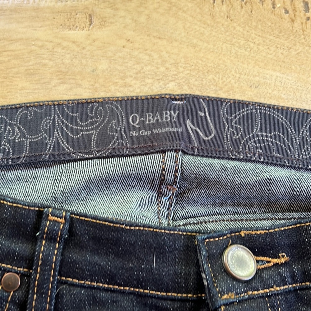 Never worn wrangler q-baby jeans